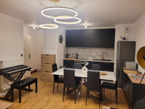 Appartement chic 5 min Disneyland/Vallée Village